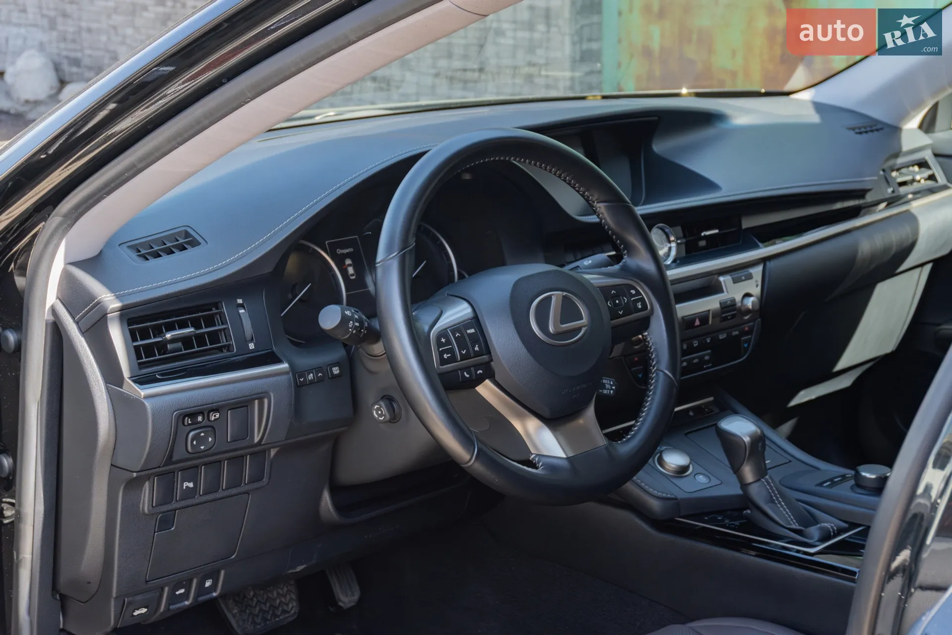 2018 Lexus ES - мініатюра 15