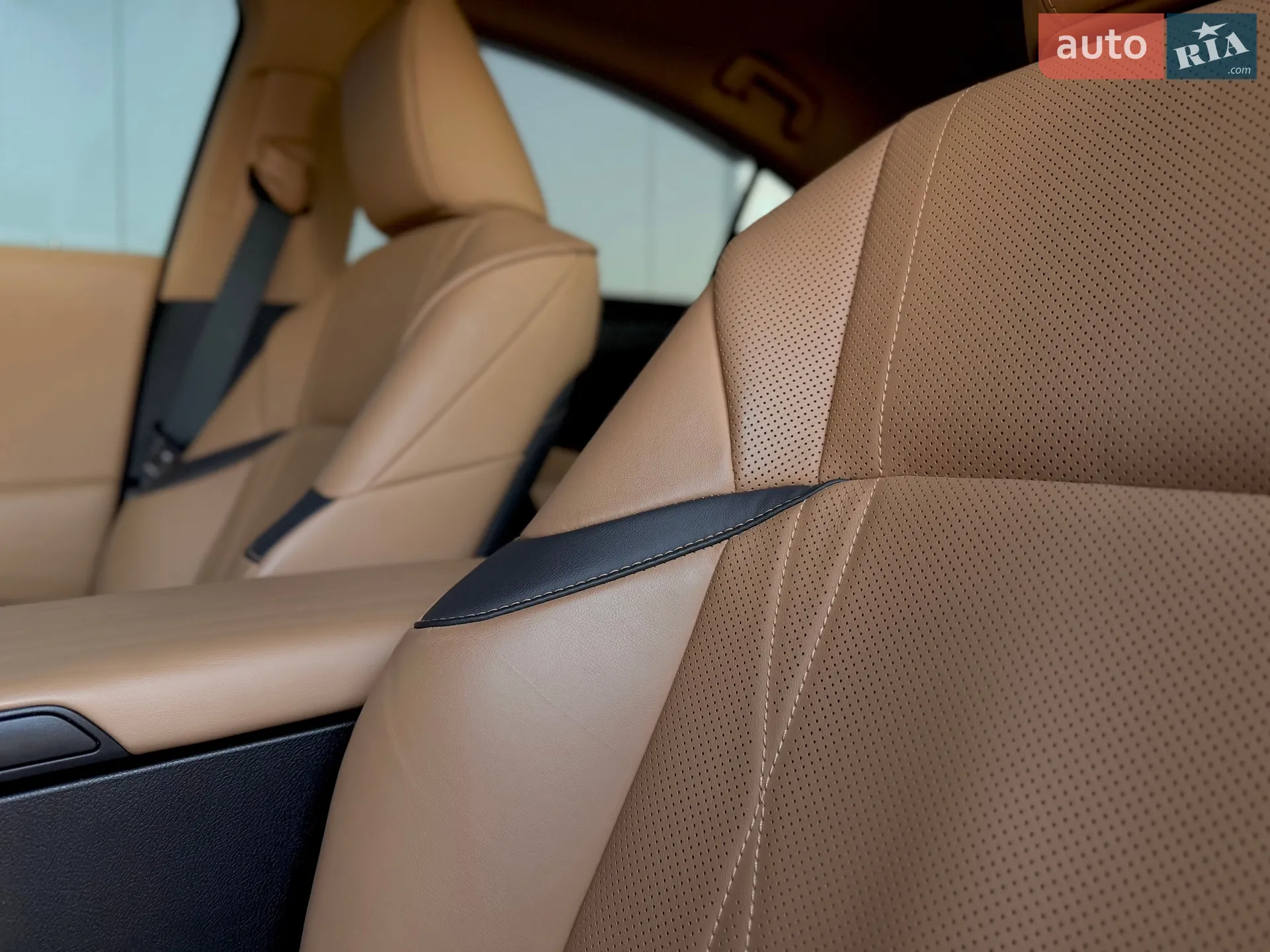 2021 Lexus ES - мініатюра 14