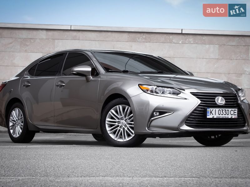 Lexus ES 2018