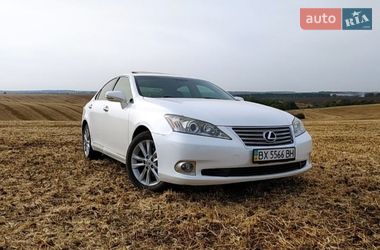 Седан Lexus ES 2012 в Хмельницком