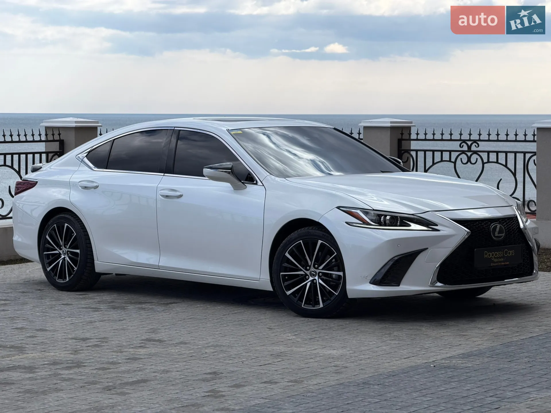 2022 Lexus ES - мініатюра 4