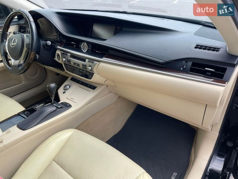 Седан Lexus ES 2013 в Виннице фото 11 Седан Lexus ES 2013 в Виннице