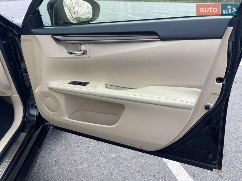Седан Lexus ES 2013 в Виннице фото 19 Седан Lexus ES 2013 в Виннице