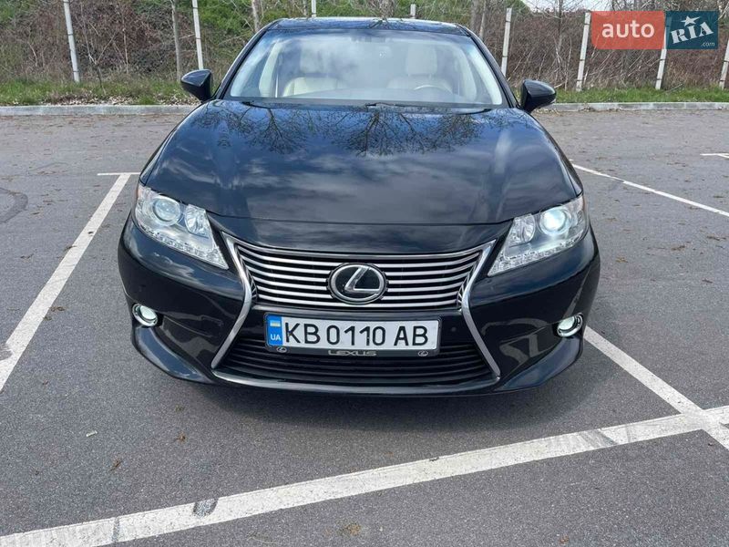 Седан Lexus ES 2013 в Виннице фото 25 Седан Lexus ES 2013 в Виннице