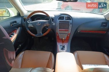 Седан Lexus ES 2012 в Хмельницком