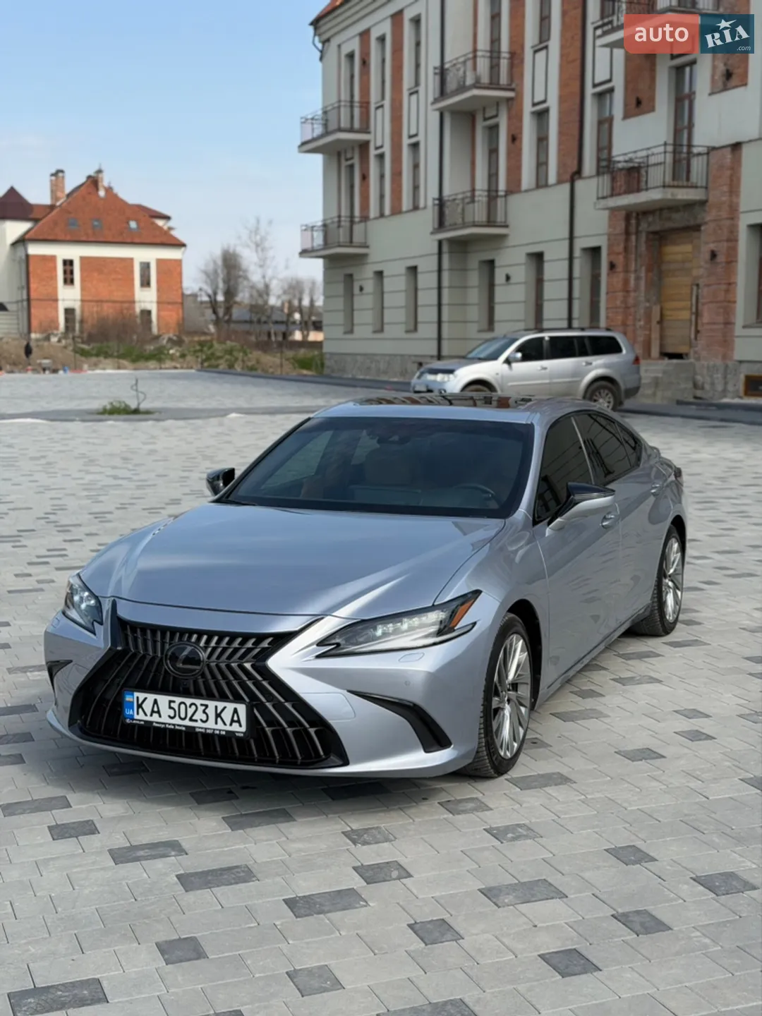 2023 Lexus ES - фото 1