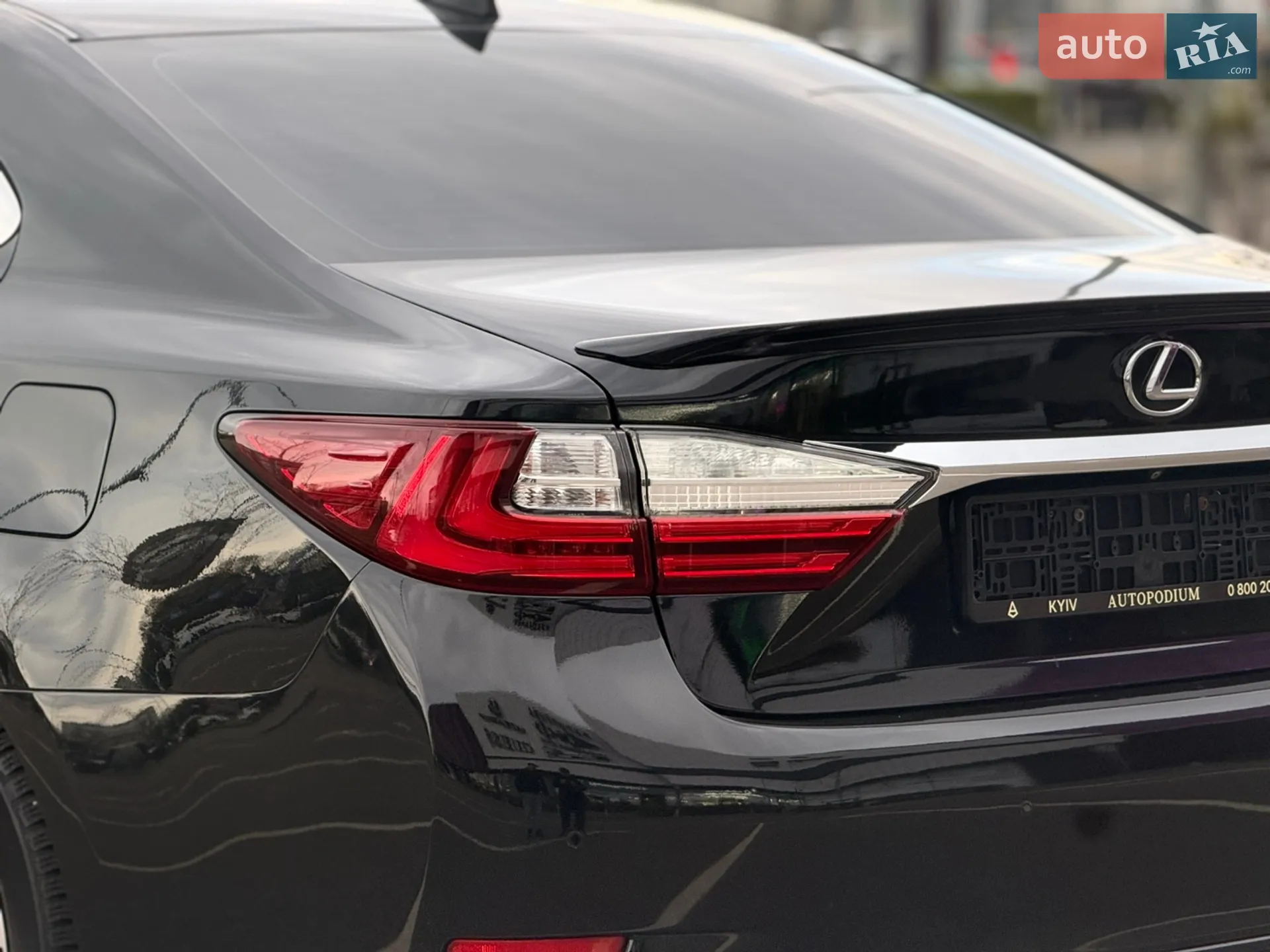 2016 Lexus ES - мініатюра 17