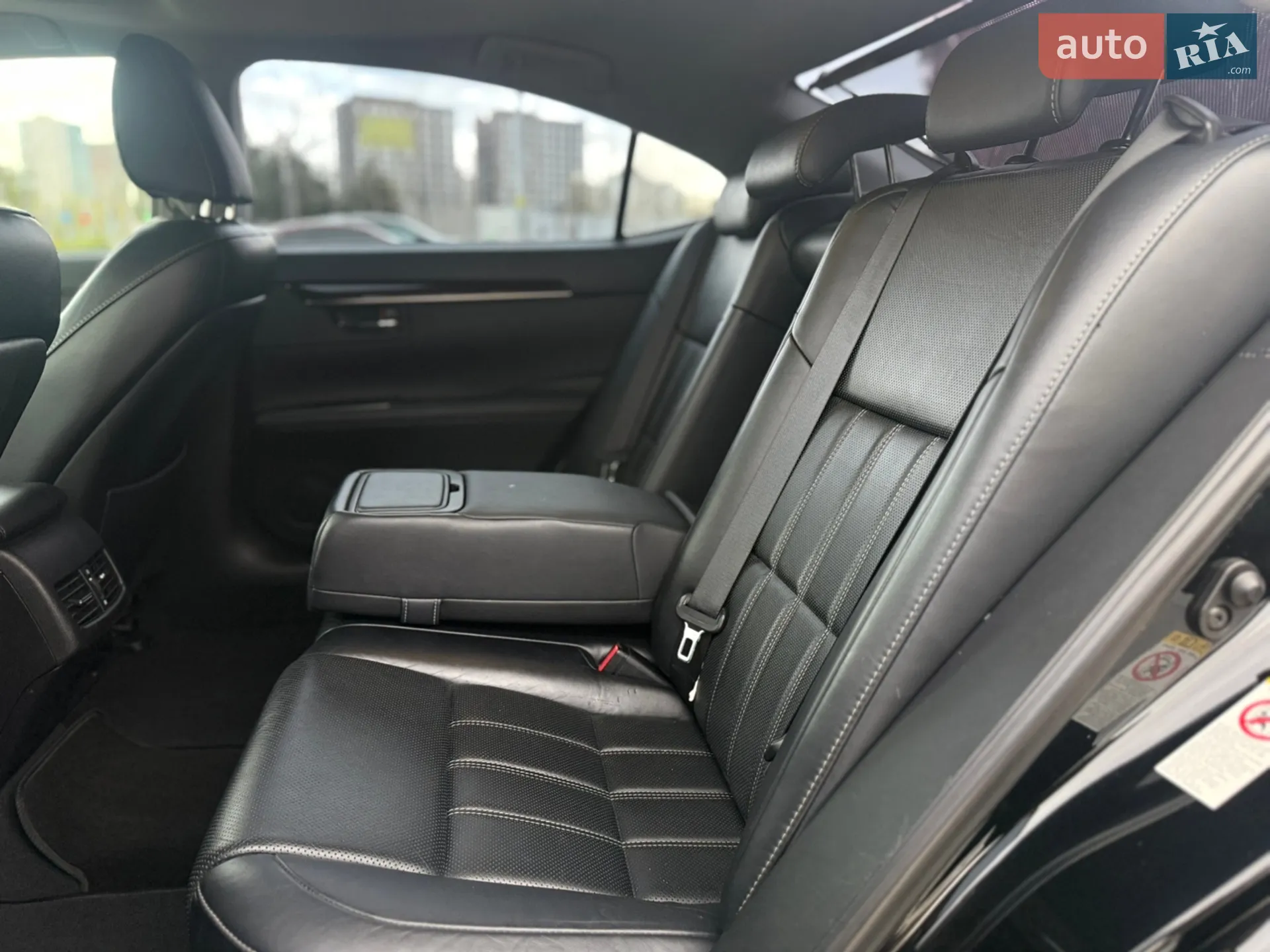 2016 Lexus ES - мініатюра 27