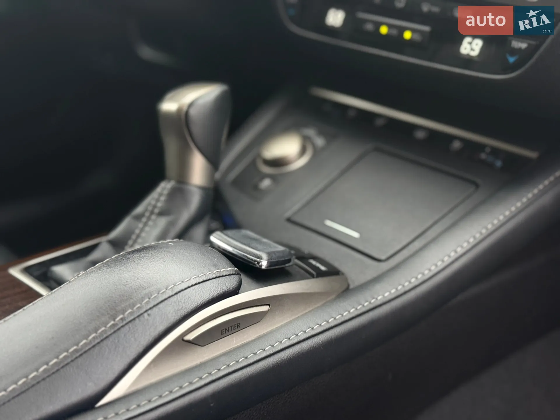 2016 Lexus ES - мініатюра 42