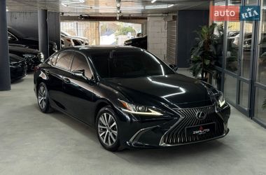 Седан Lexus ES 2018 в Одессе