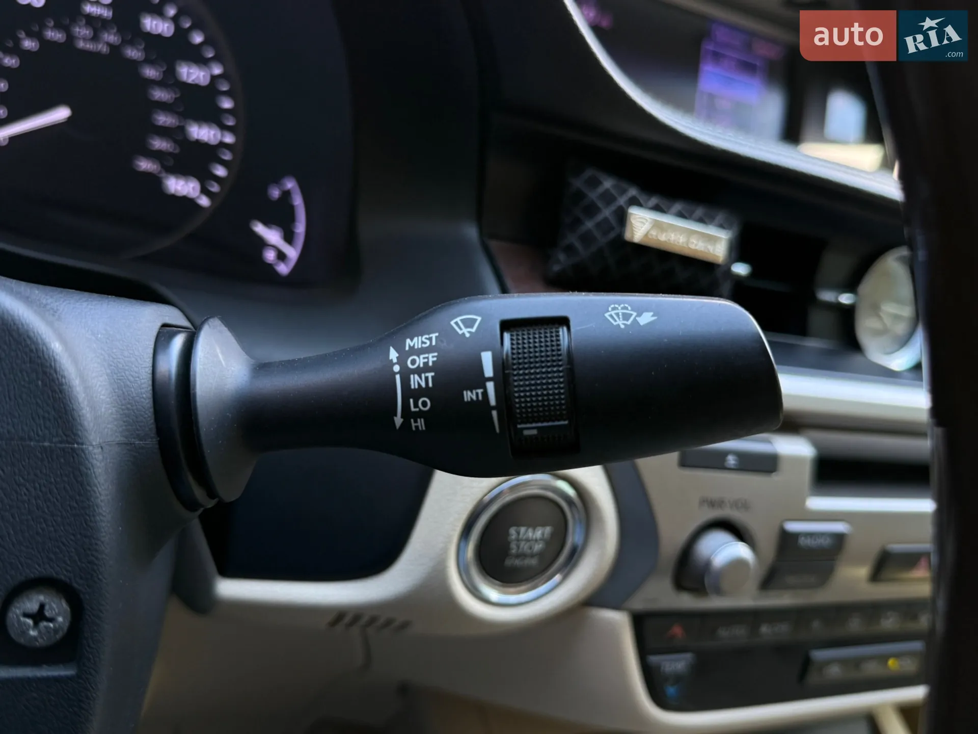 2012 Lexus ES - мініатюра 56