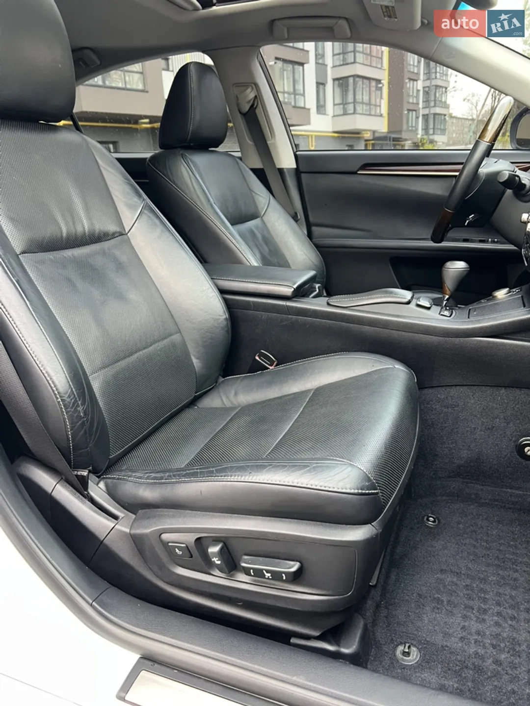 2013 Lexus ES - мініатюра 37