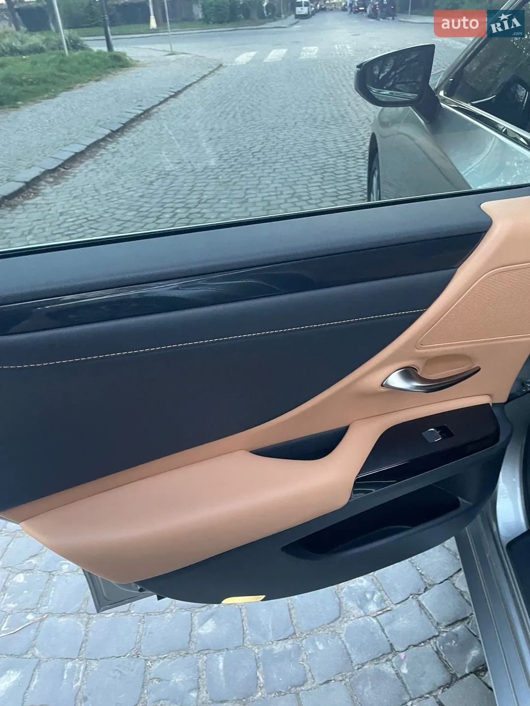 2021 Lexus ES - мініатюра 9
