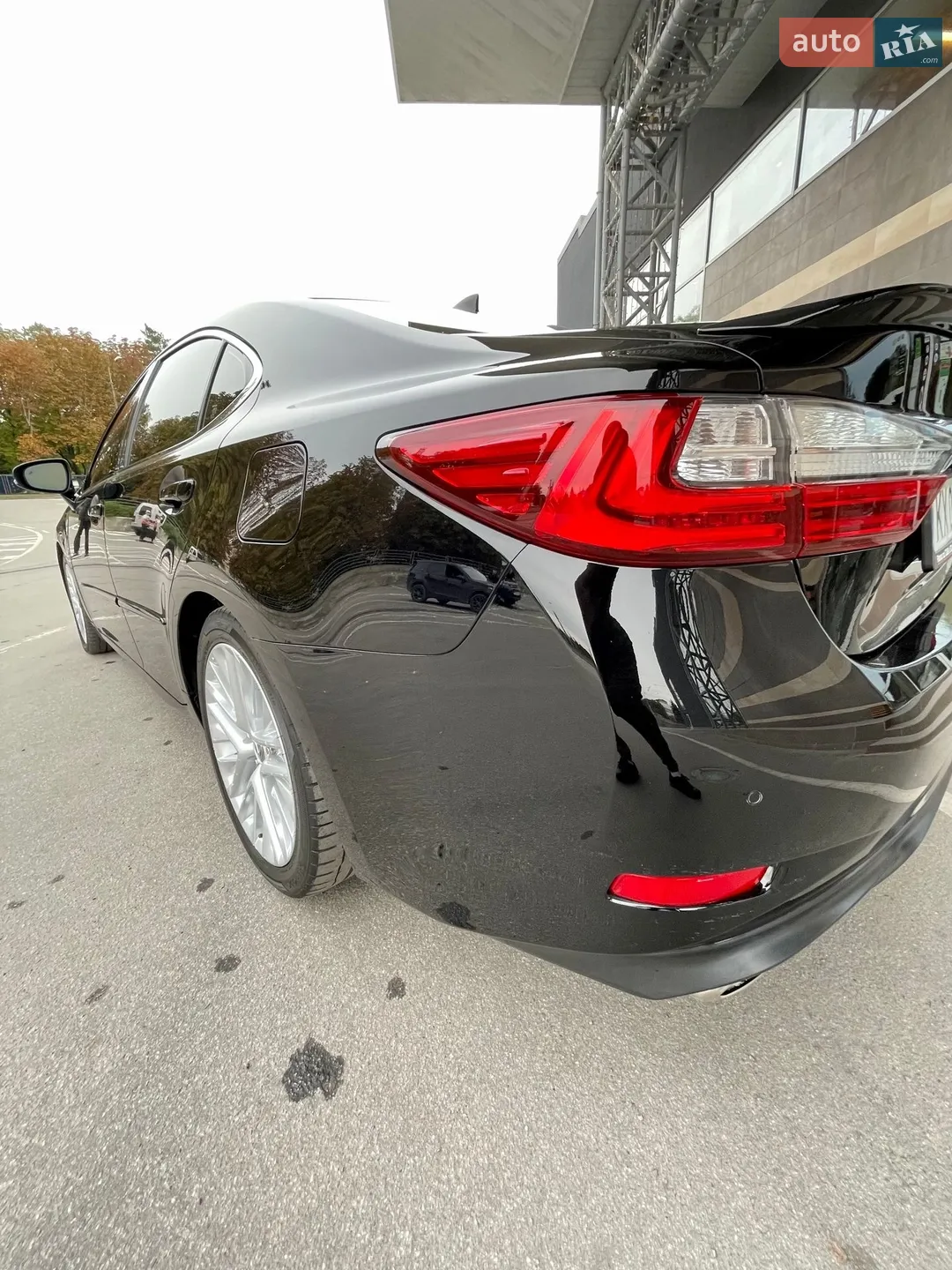2016 Lexus ES - мініатюра 13