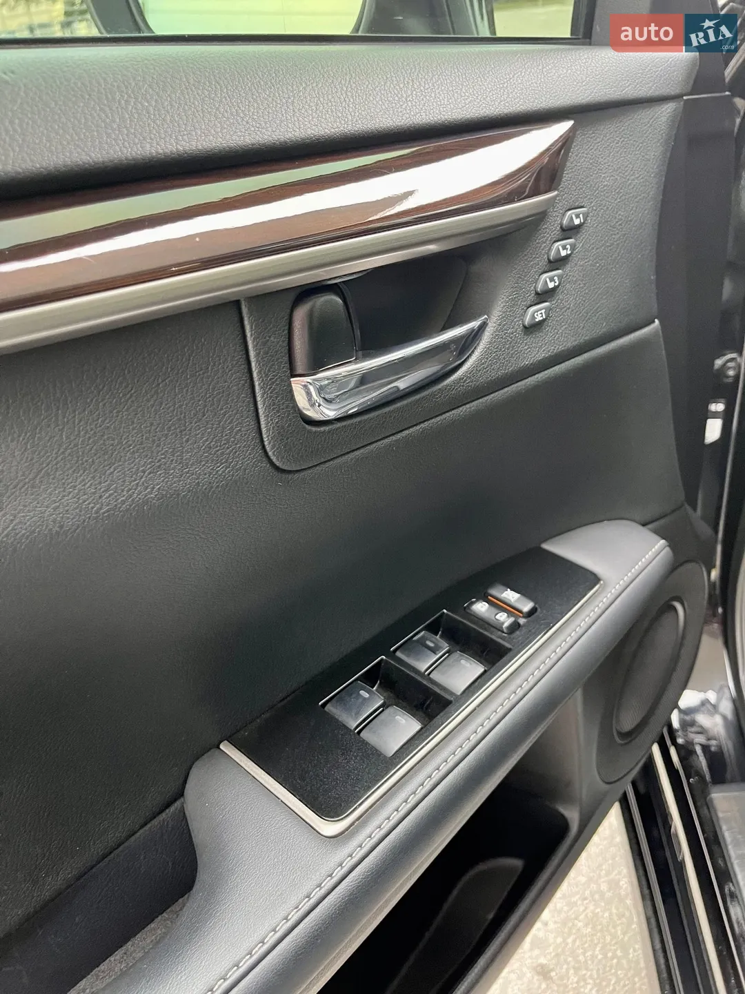 2016 Lexus ES - мініатюра 18