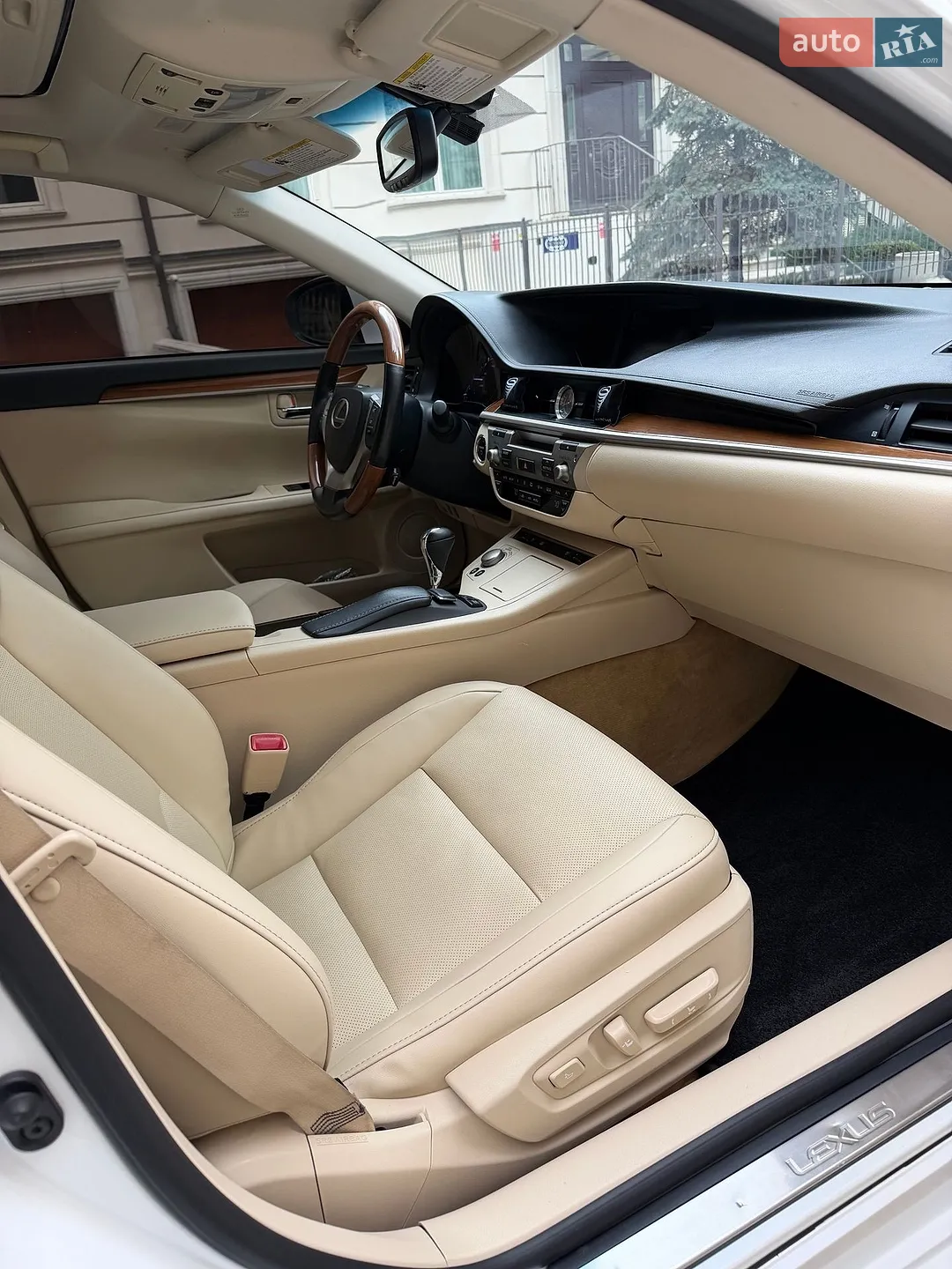 2013 Lexus ES - мініатюра 18