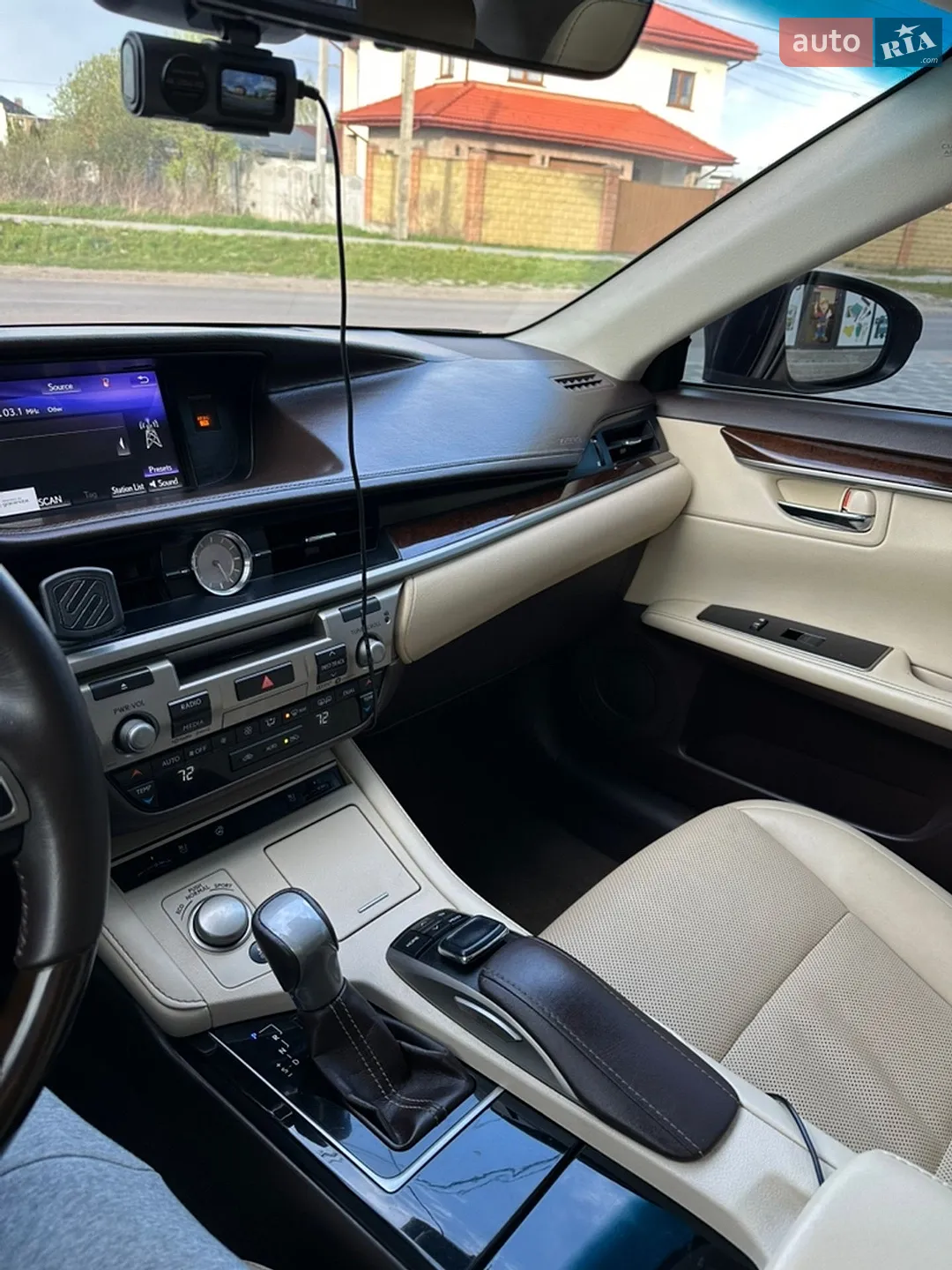 2016 Lexus ES - мініатюра 13