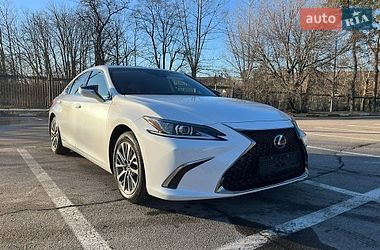 Седан Lexus ES 2022 в Харькове