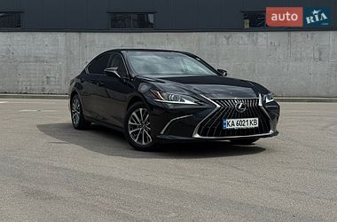 Седан Lexus ES 2022 в Києві