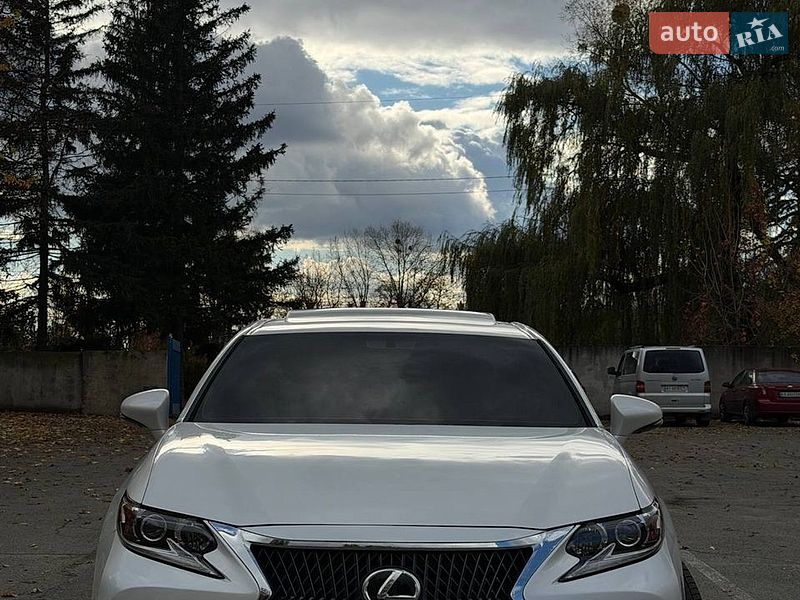 Lexus ES 2015