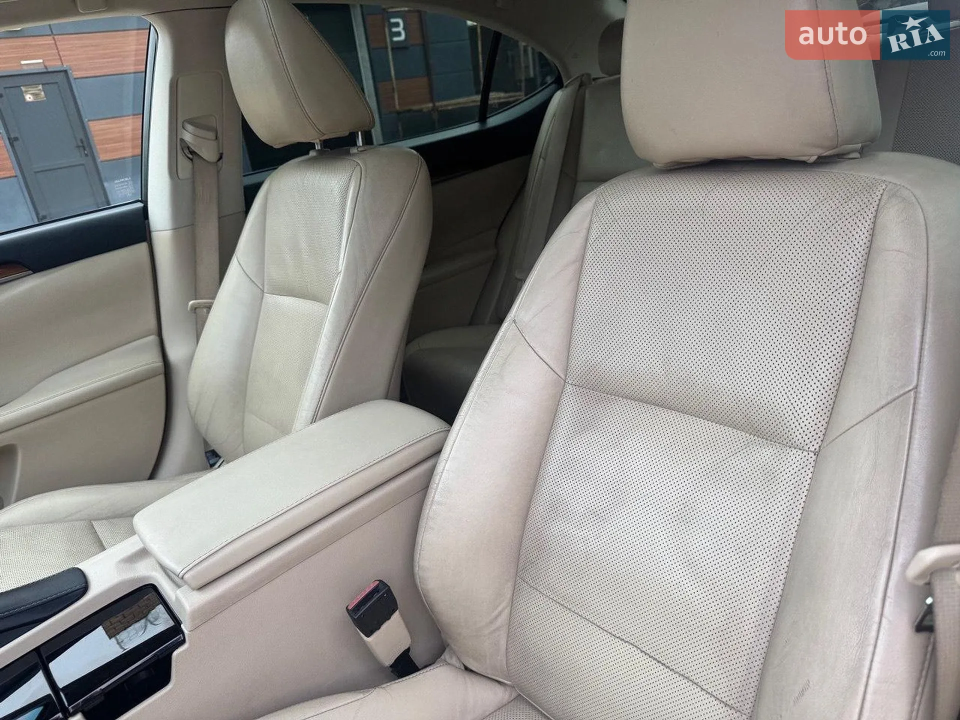 2012 Lexus ES - мініатюра 18