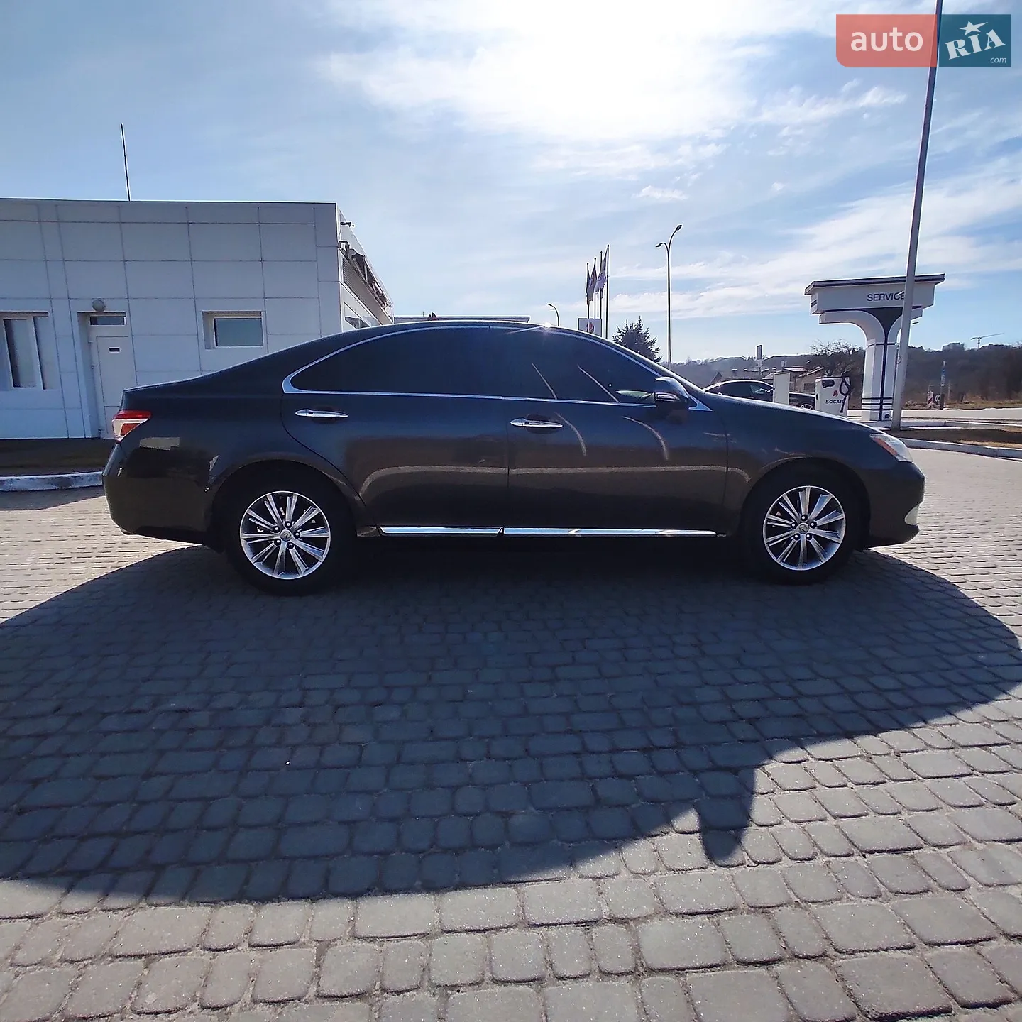 2011 Lexus ES - мініатюра 13