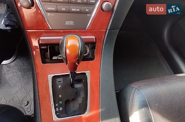 Седан Lexus ES 2011 в Львове