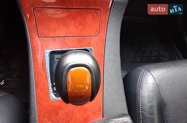 Седан Lexus ES 2011 в Львове