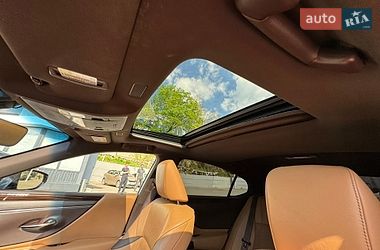 Седан Lexus ES 2019 в Харькове