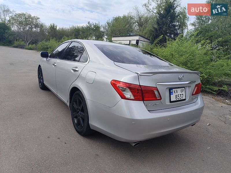 Седан Lexus ES 2006 в Бердичеве