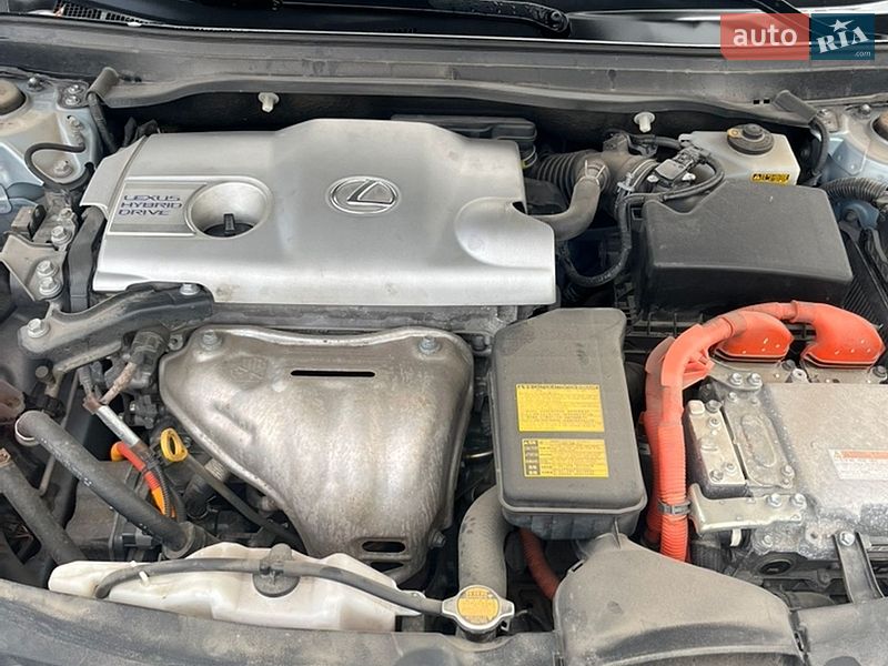 Седан Lexus ES 2012 в Коростене