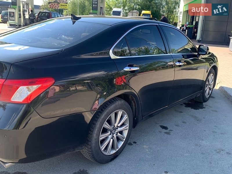 Седан Lexus ES 2007 в Мостиске