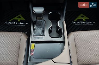 Седан Lexus ES 2023 в Киеве