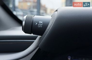 Седан Lexus ES 2023 в Киеве