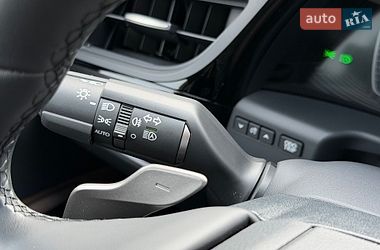 Седан Lexus ES 2023 в Киеве