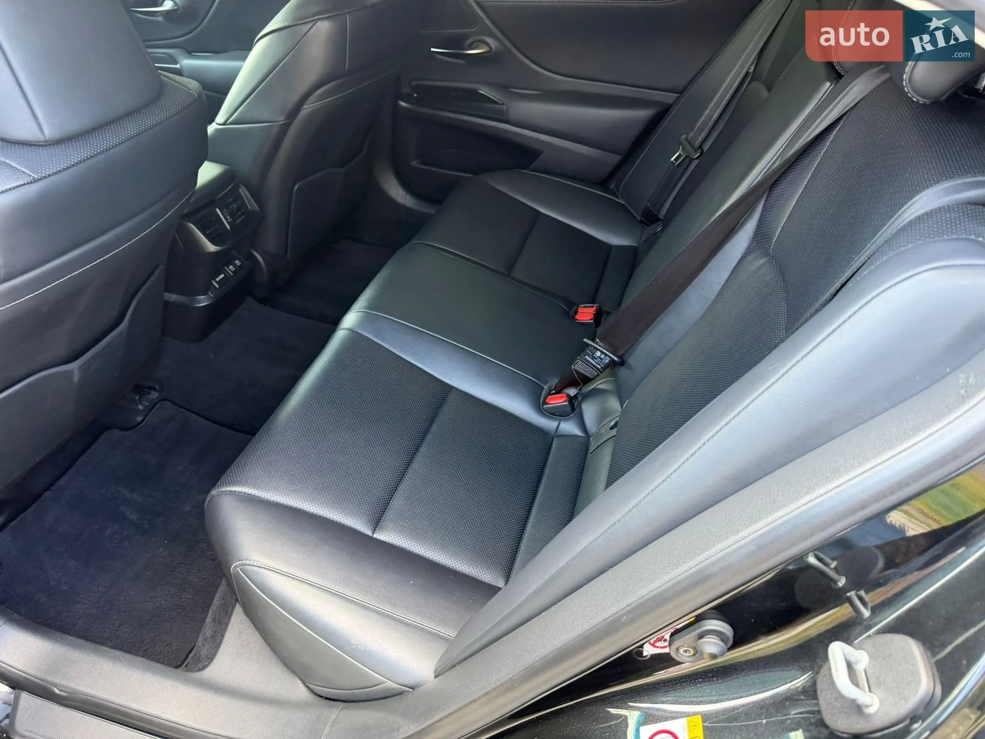 2018 Lexus ES - мініатюра 6