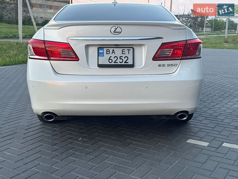 Седан Lexus ES 2012 в Кропивницькому фото 4 Седан Lexus ES 2012 в Кропивницькому