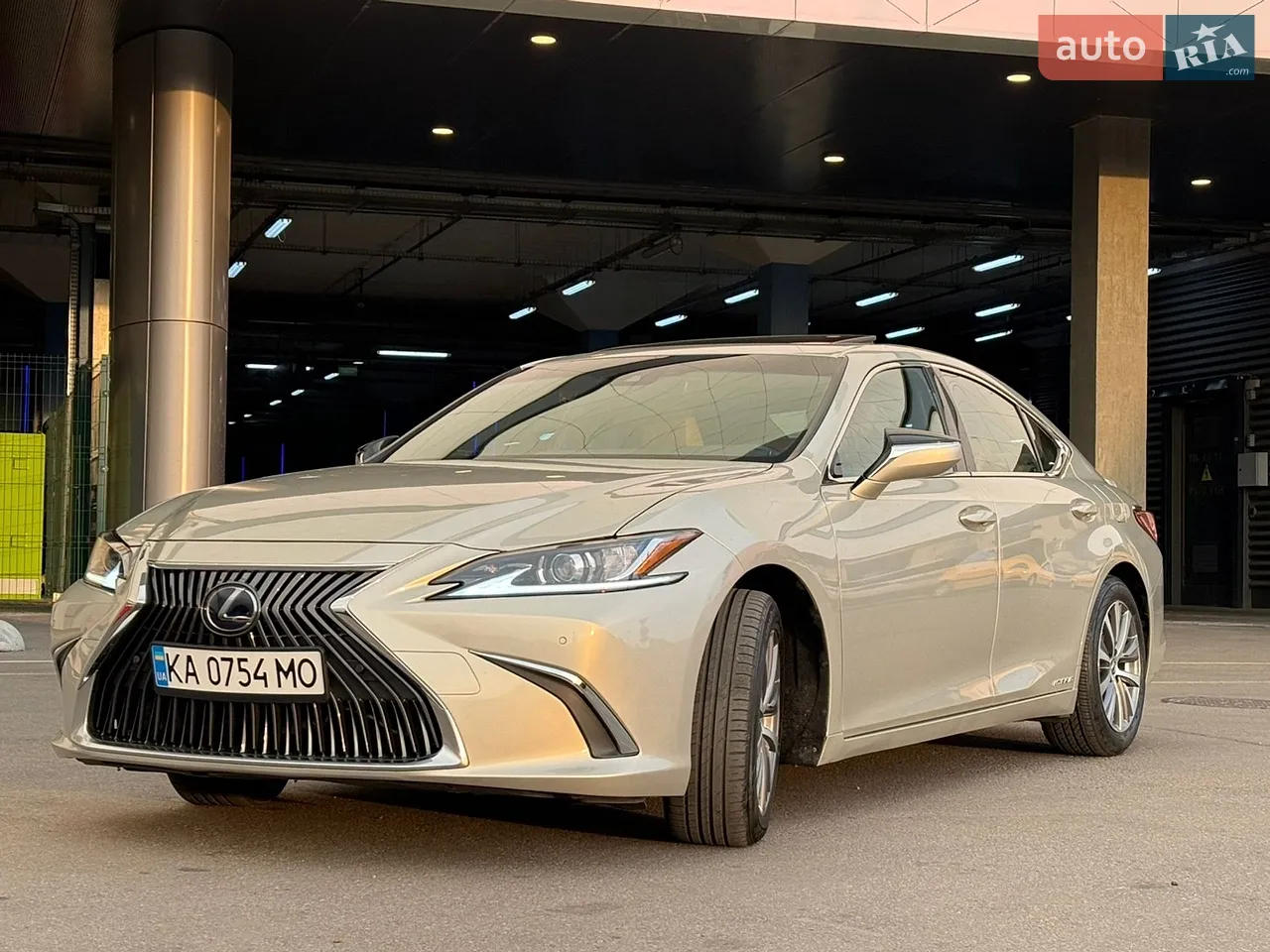 2021 Lexus ES - мініатюра 16