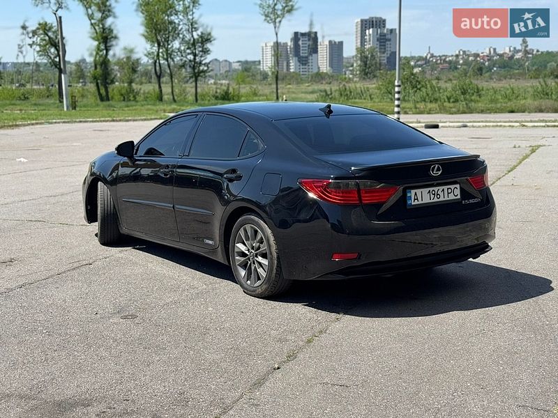 Седан Lexus ES 2013 в Харькове фото 4 Седан Lexus ES 2013 в Харькове