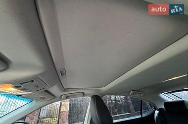 Седан Lexus ES 2012 в Тростянце