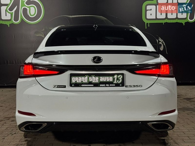 Седан Lexus ES 2018 в Одессе