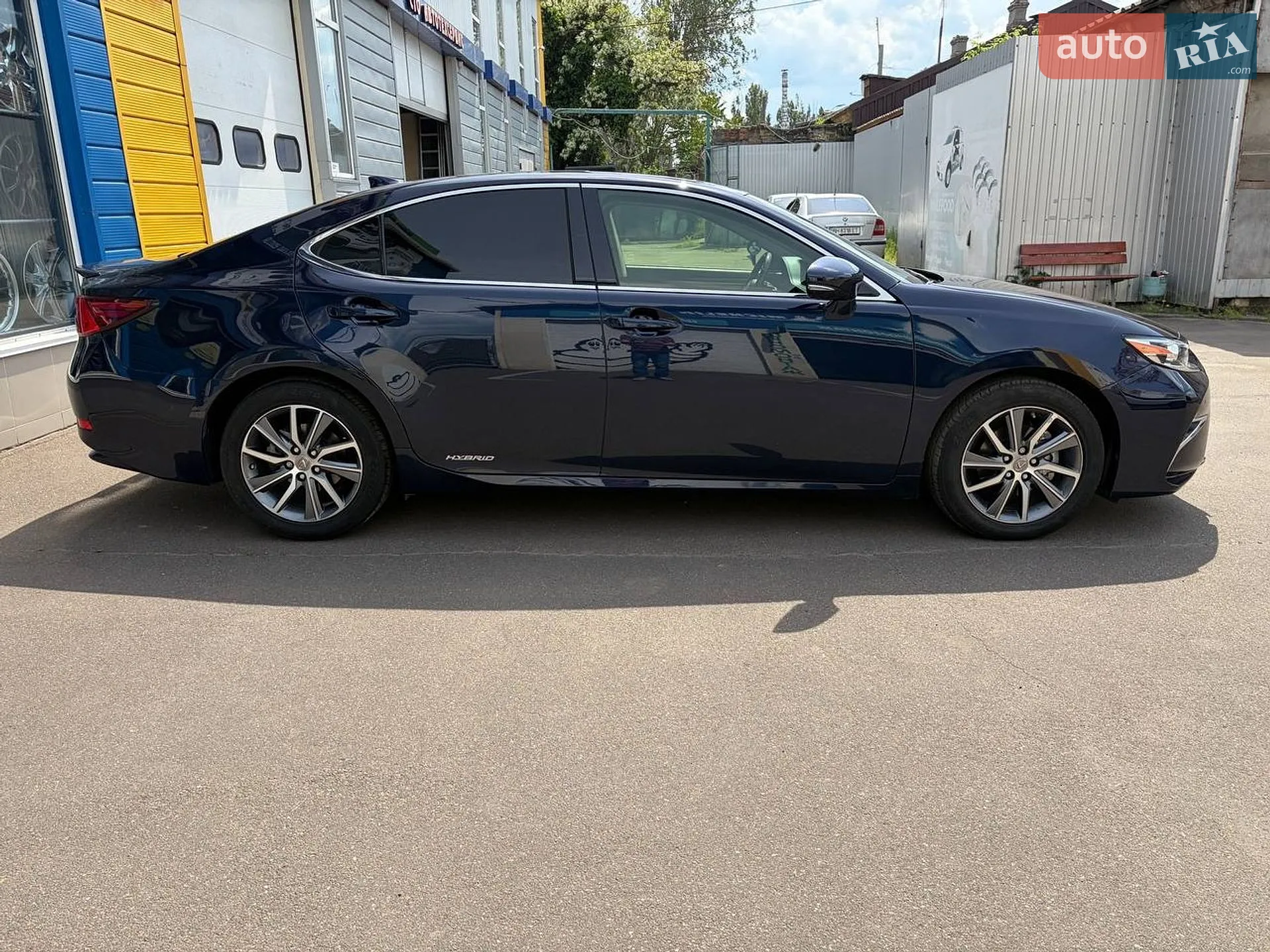 2017 Lexus ES - мініатюра 9