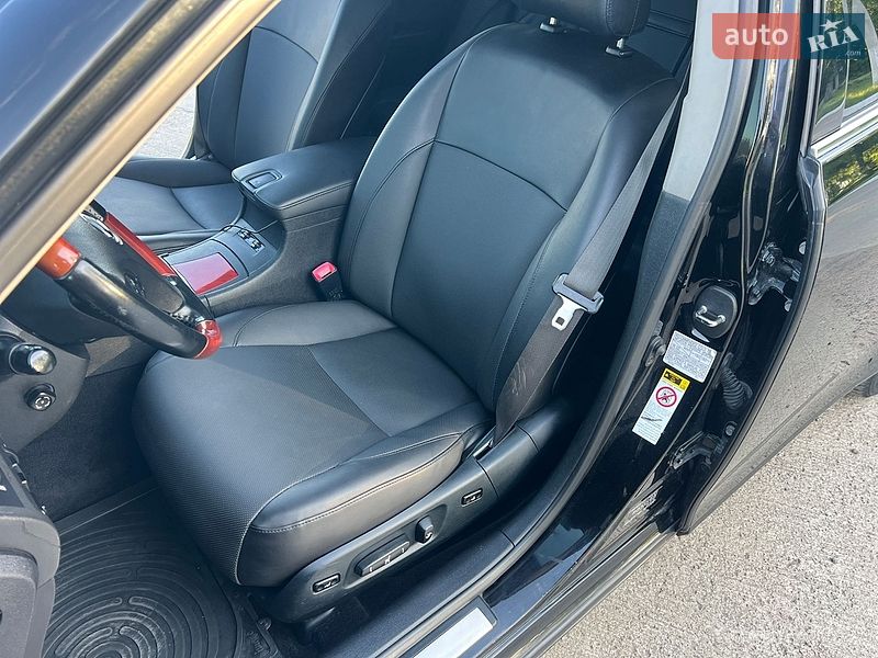 Седан Lexus ES 2006 в Виннице