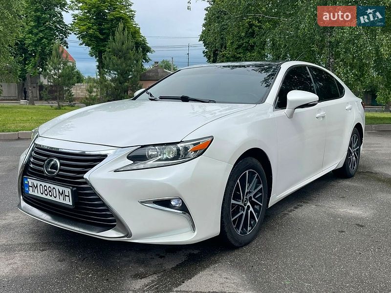 Седан Lexus ES 2016 в Сумах