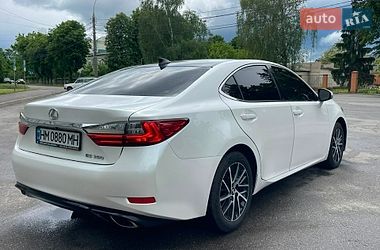 Седан Lexus ES 2016 в Сумах