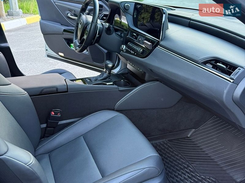 Седан Lexus ES 2022 в Києві фото 12 Седан Lexus ES 2022 в Києві