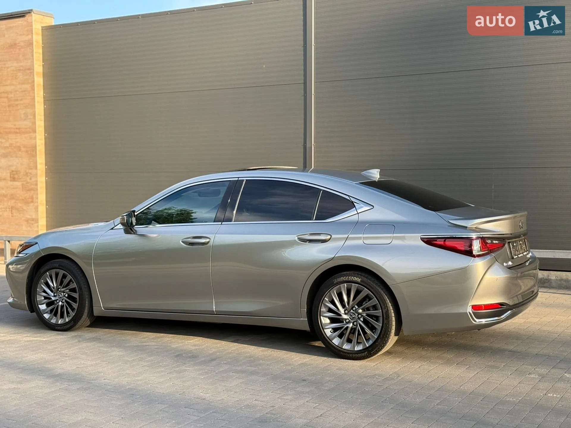 2023 Lexus ES - мініатюра 18