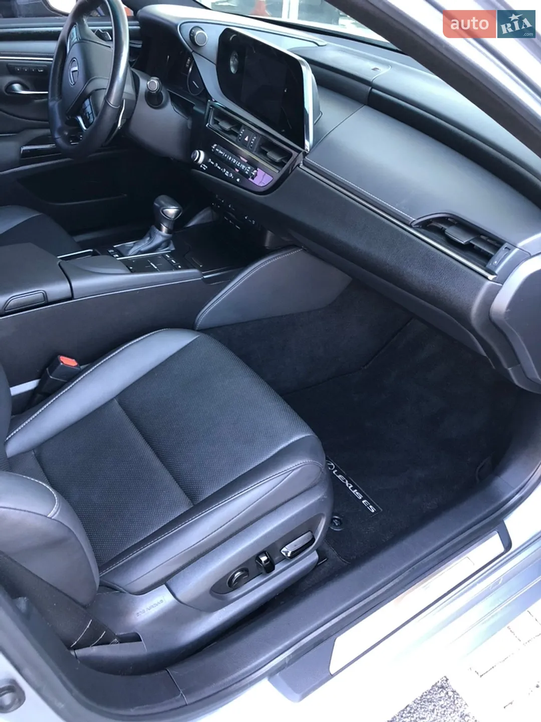2022 Lexus ES - мініатюра 14