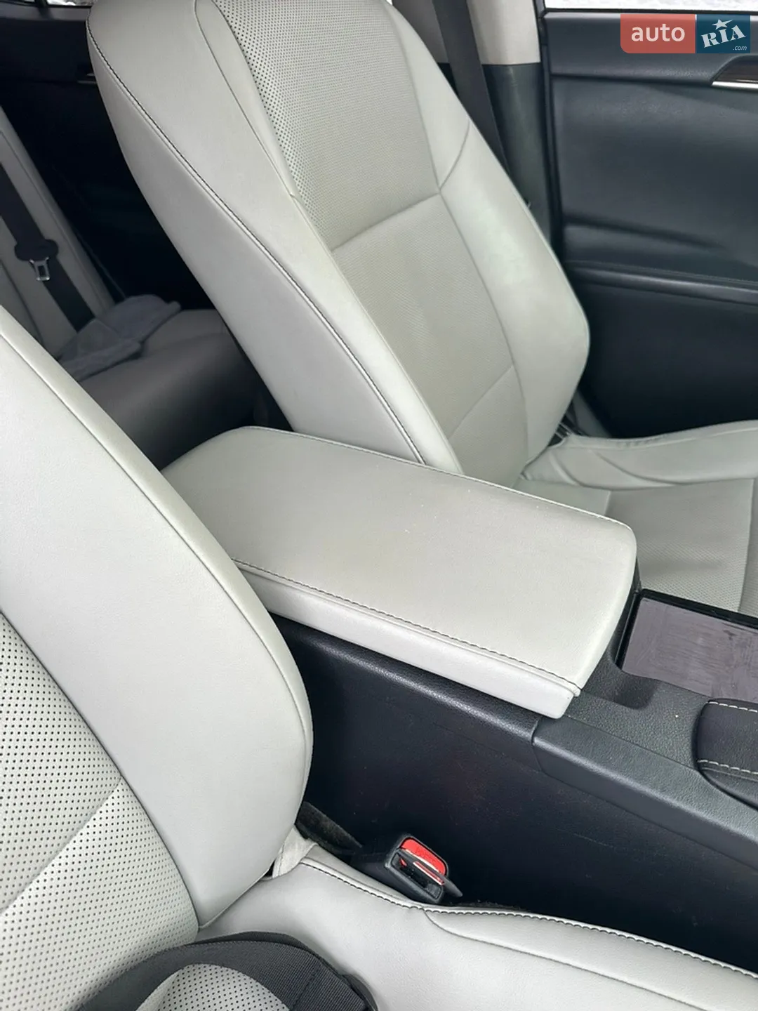 2017 Lexus ES - мініатюра 31