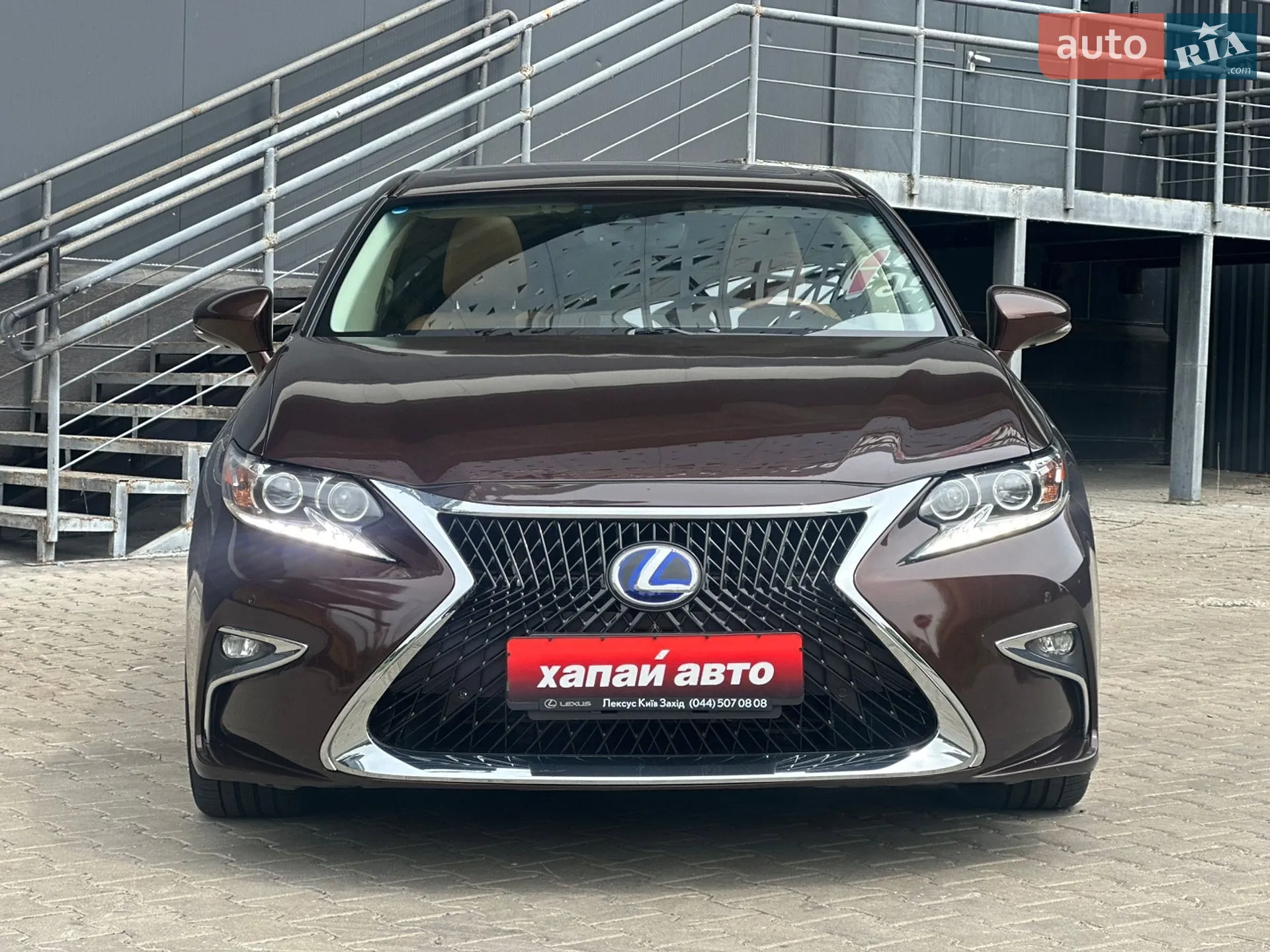 2016 Lexus ES - мініатюра 2